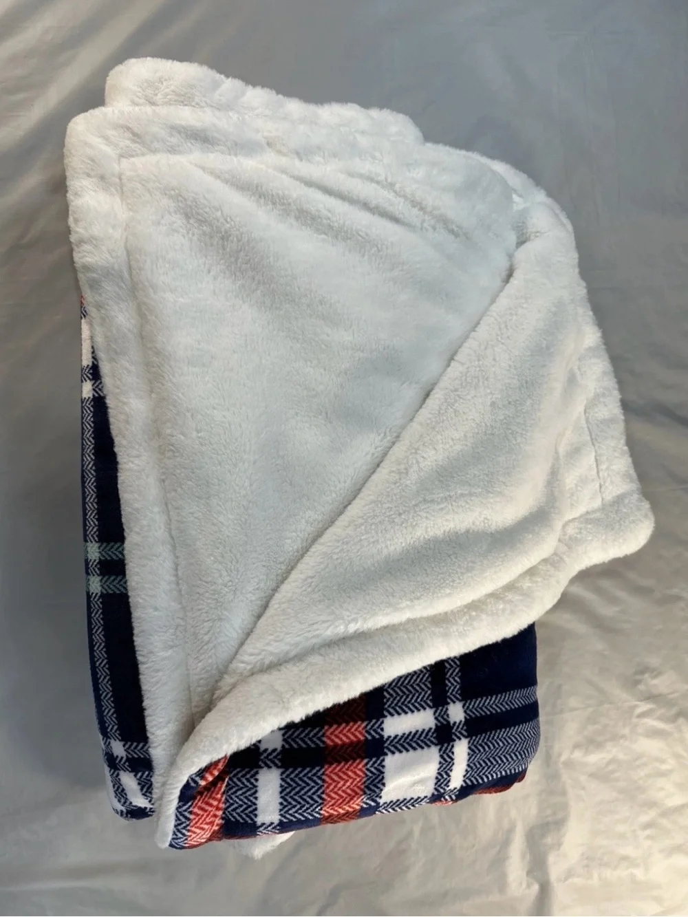 Navy Plaid Plush Throw Blanket - Unbranded 48x62 inches